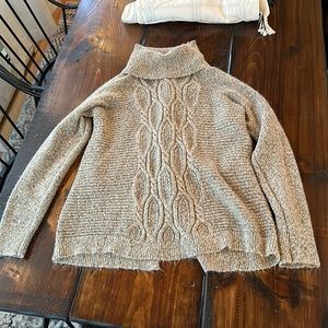 Lety & me turtle neck sweater size XL
